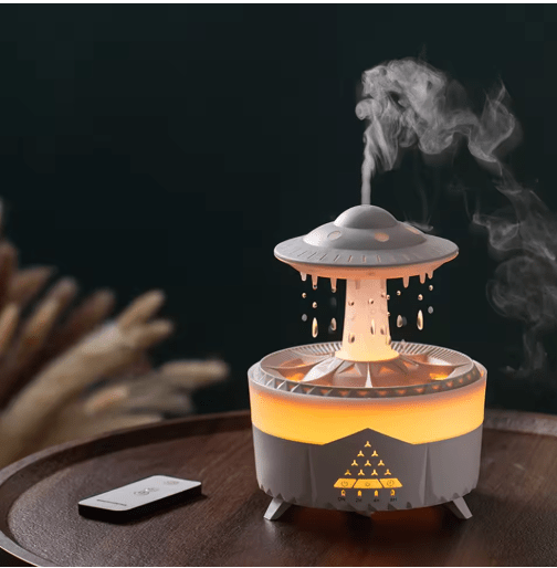 Aesthetic mushroom-shaped rain cloud humidifier with 7-color LED lights and aromatherapy mist